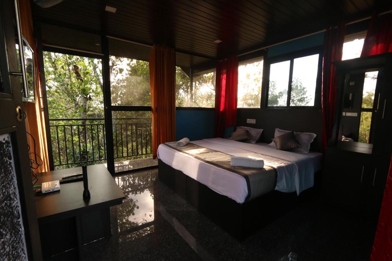 Spice Valley Home Stay & Tree House Munnar Exteriör bild