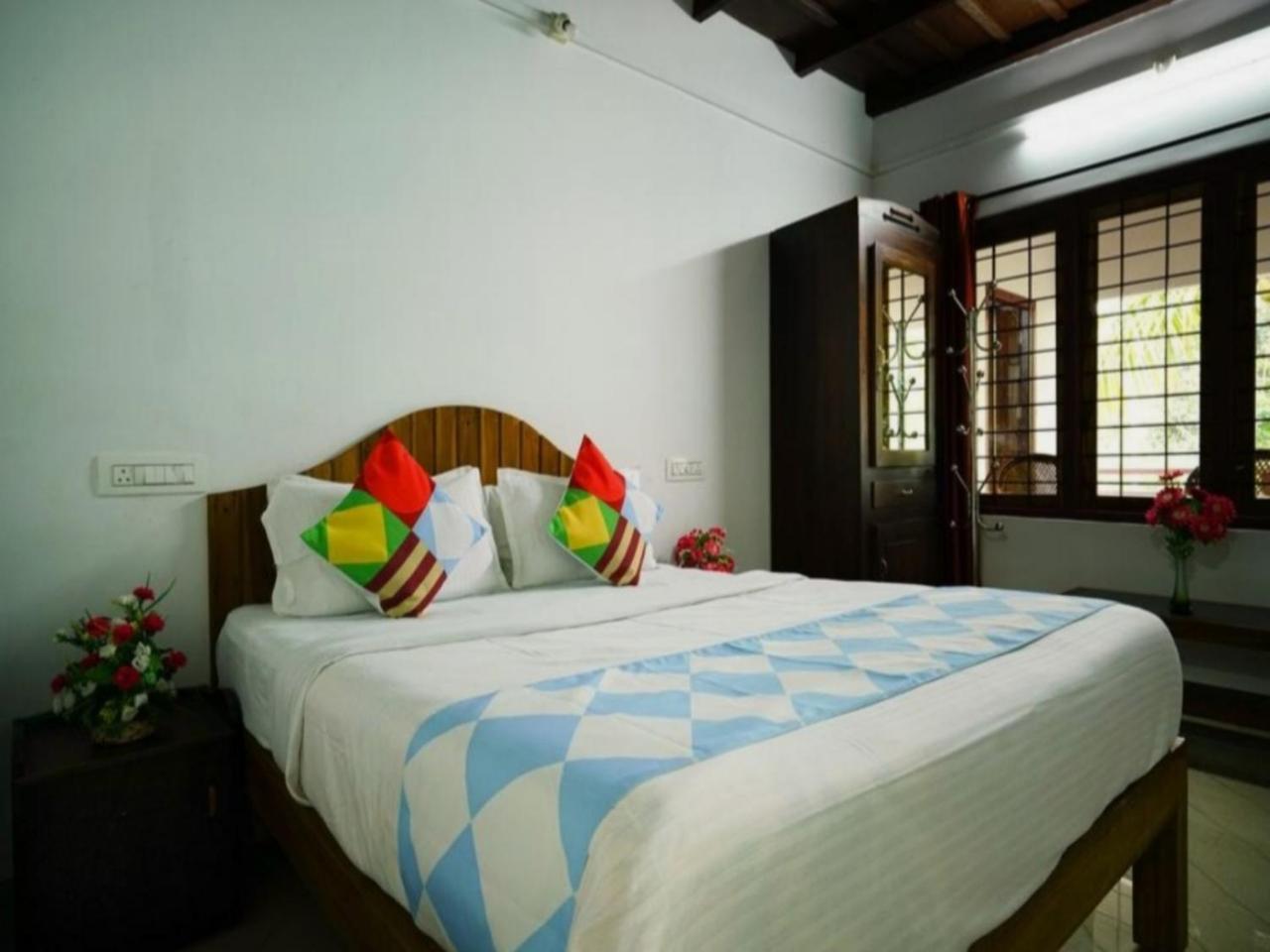Spice Valley Home Stay & Tree House Munnar Exteriör bild